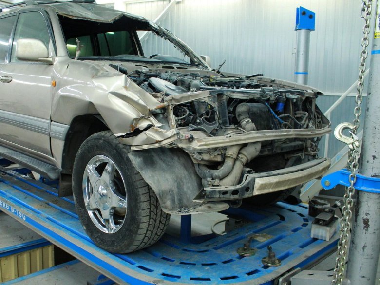 Восстановление кузова Land Cruiser 200