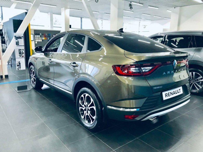 Рено аркана 2022