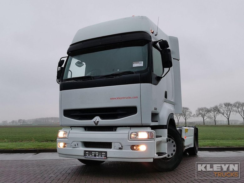 Внутри автомобиля