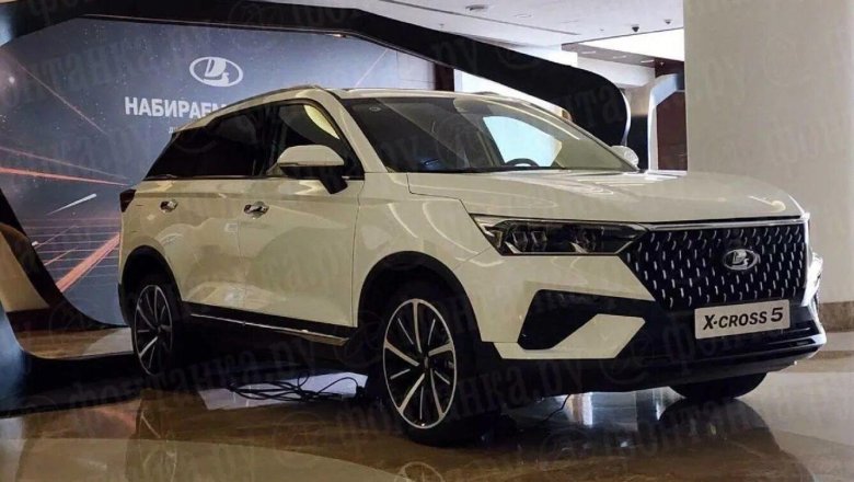 Новая Лада x Cross 5
