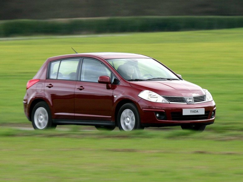 Nissan Tiida 2010