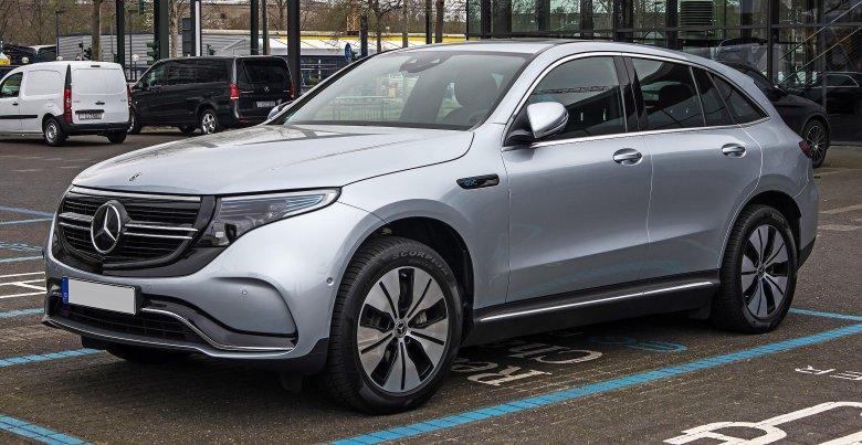 Mercedes Benz EQC 400