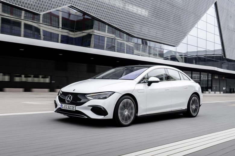 Mercedes Benz eqe 350+