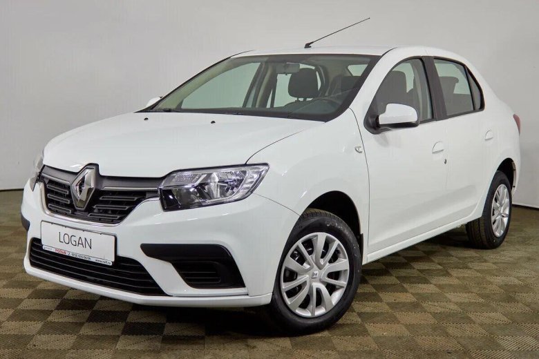 Рено Логан 2022