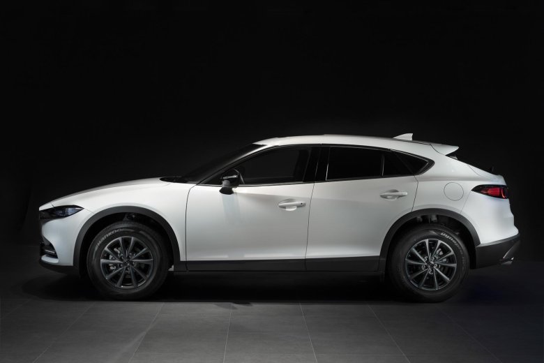 Mazda CX-4 кроссовер