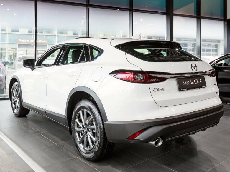 Mazda CX 5 2022 белая