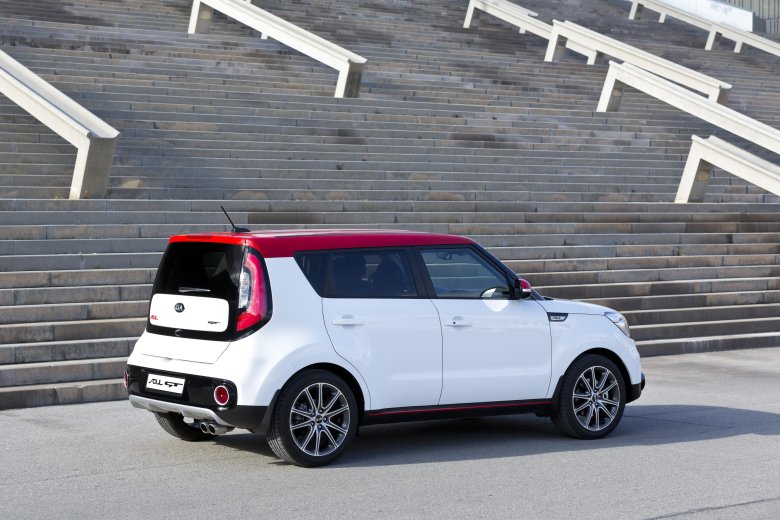 Киа соул с белой крышей