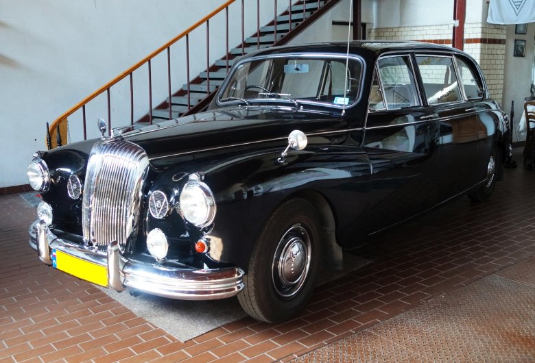 Даймлер Маджестик