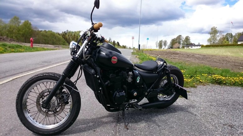 Kawasaki Eliminator 400 Cafe Racer