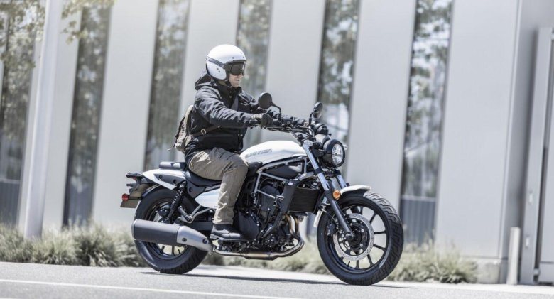 Kawasaki Eliminator 500 2024