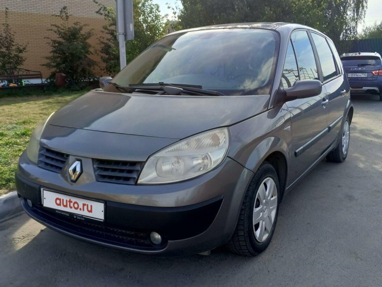 Внутри автомобиля