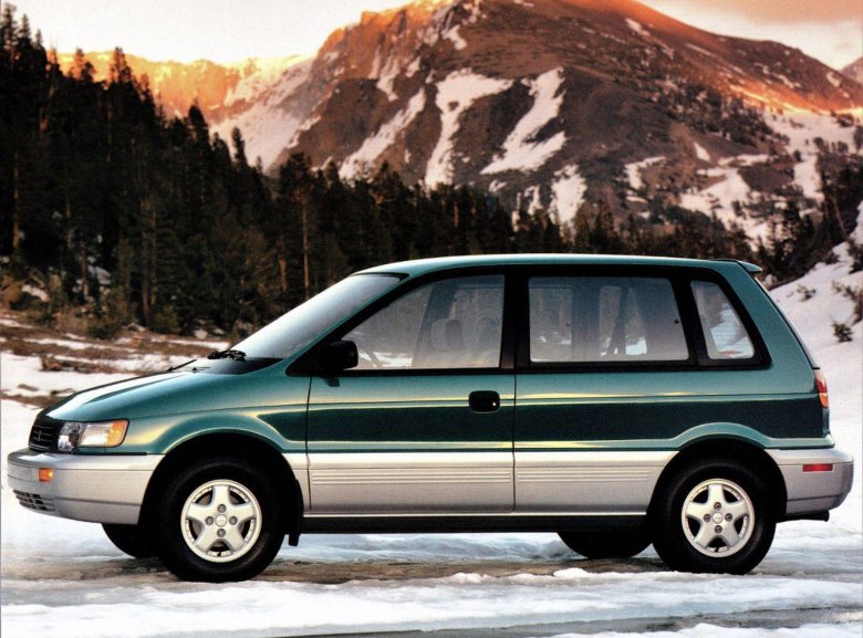 Mitsubishi Space Runner, 1993