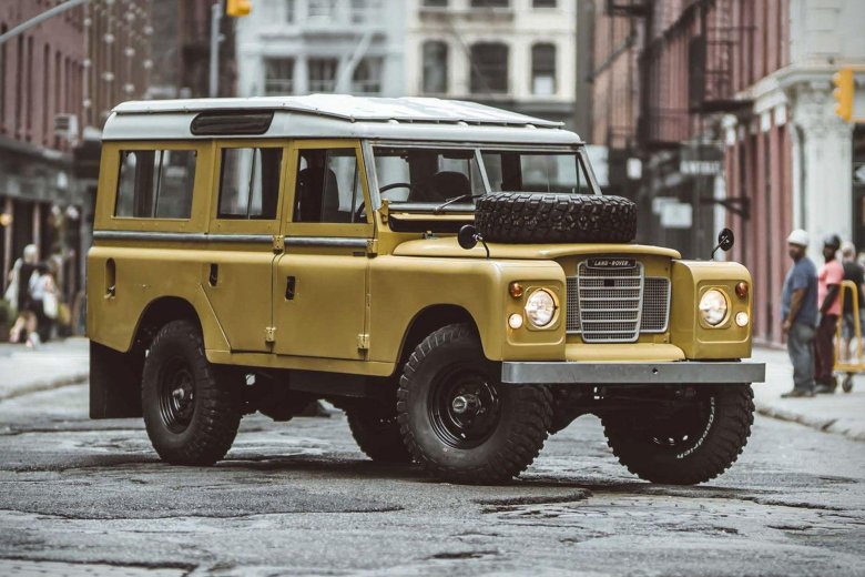 Land rover defender