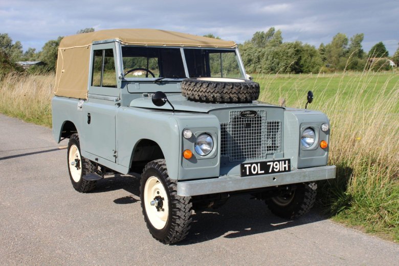 Ленд Ровер Сериес 3