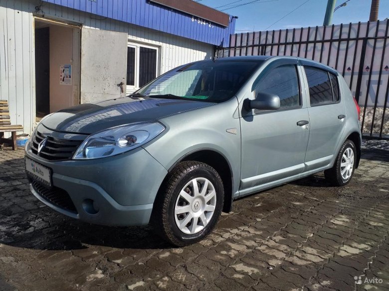 Рено Сандеро 2011г