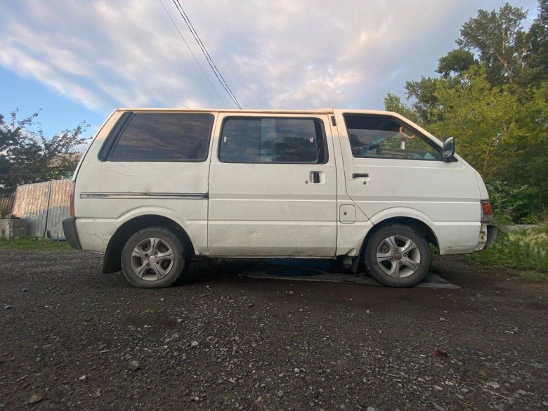 Toyota hiace h100