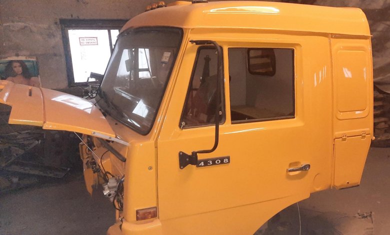 КАМАЗ 4308 2024 года с черной кабиной