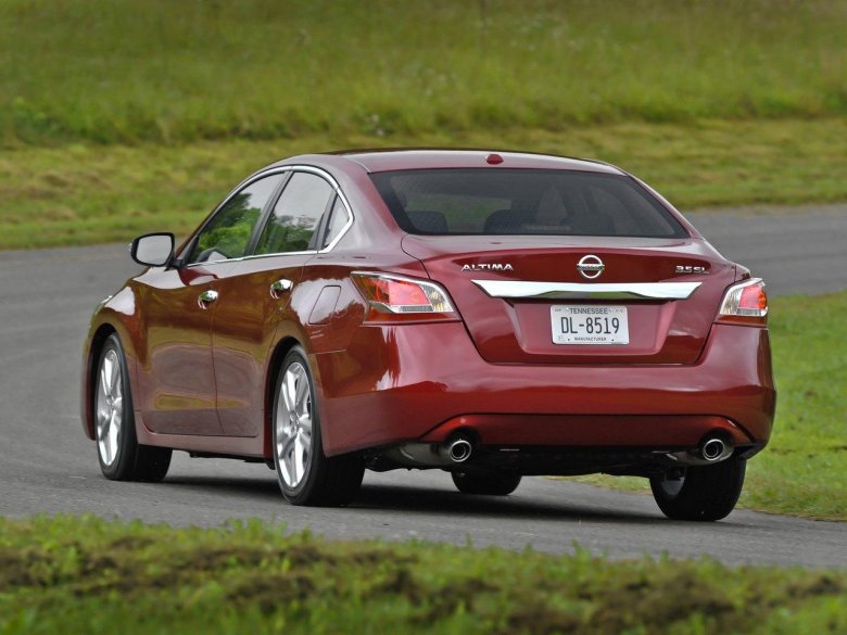 Ниссан Альтима 2014