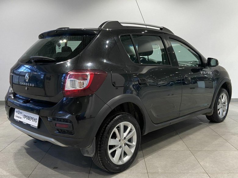 Рено Сандеро 2016
