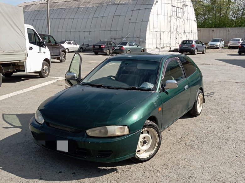 Mitsubishi colt vi