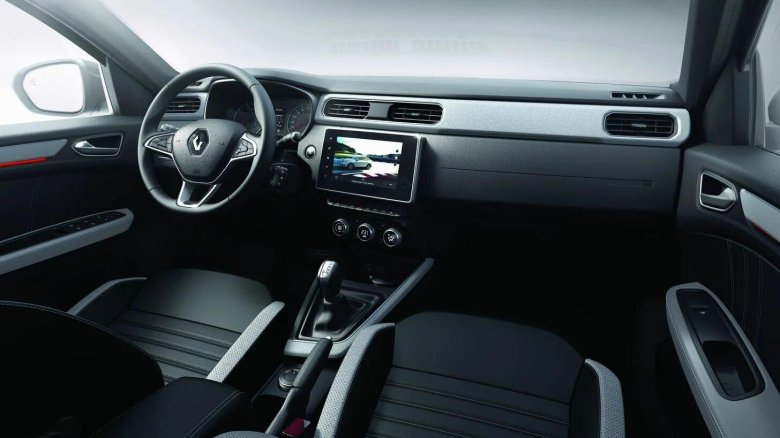 Рено аркана 2021