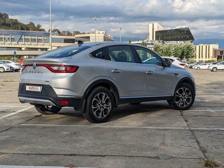 Рено аркана 2021