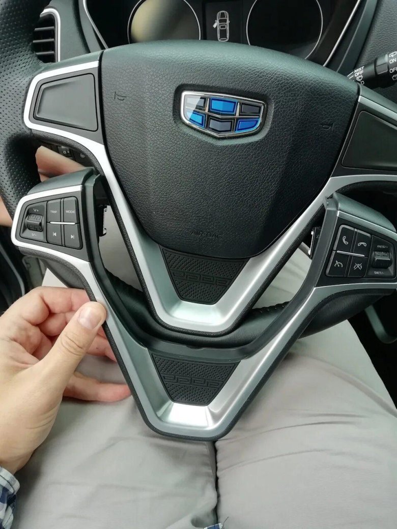 Руль Джили Эмгранд ес7