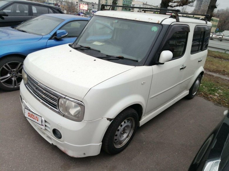 Nissan cube ii (z11)