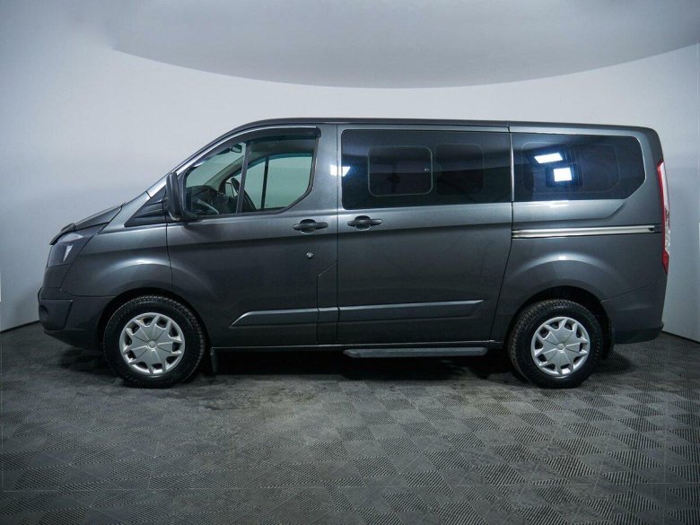 Ford tourneo custom