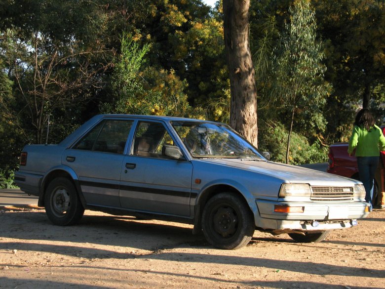 Ниссан Станза 1986