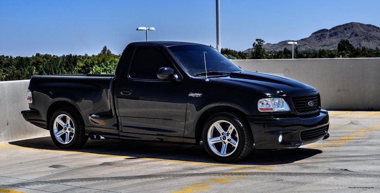 Ford f150 SVT Lightning