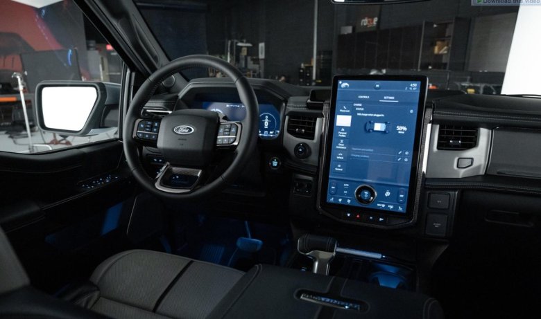 Ford f-150 Lightning 2022 Interior