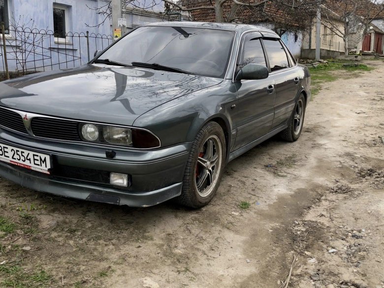 Mitsubishi Sigma 1993