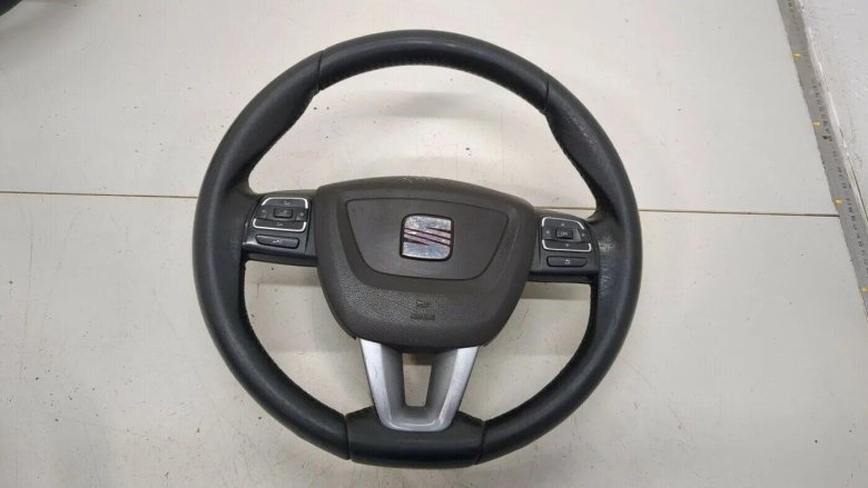 Внутри автомобиля