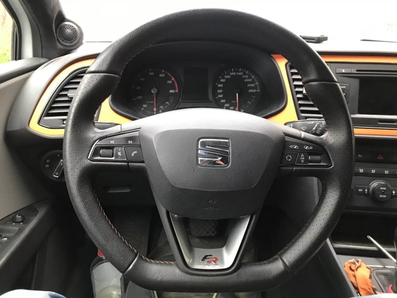 Руль Seat Leon fr