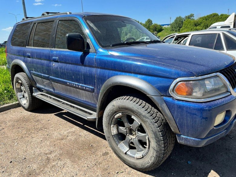 Mitsubishi montero sport