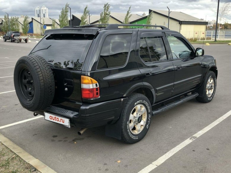 Isuzu Rodeo 2