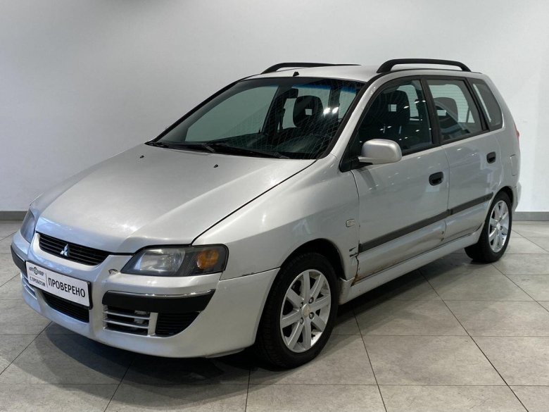Mitsubishi Space Star 2002 года