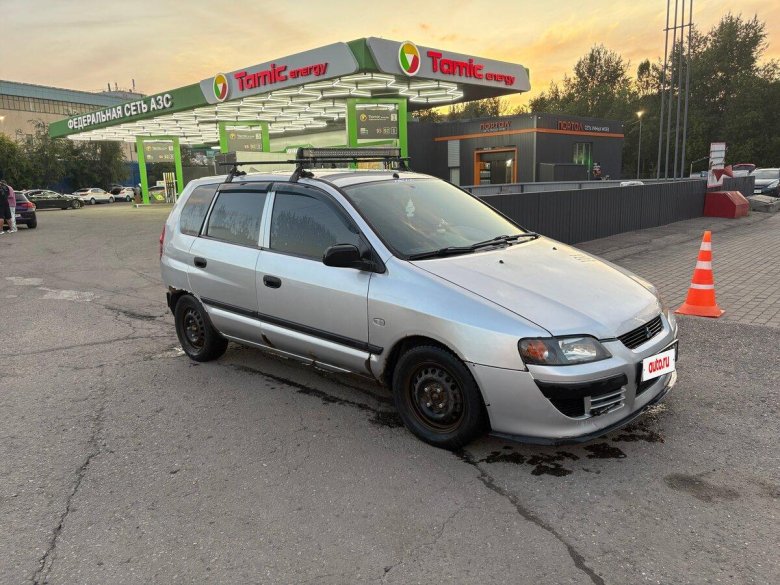 Mitsubishi space star