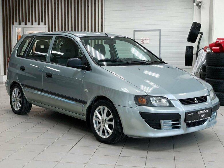 Mitsubishi space star