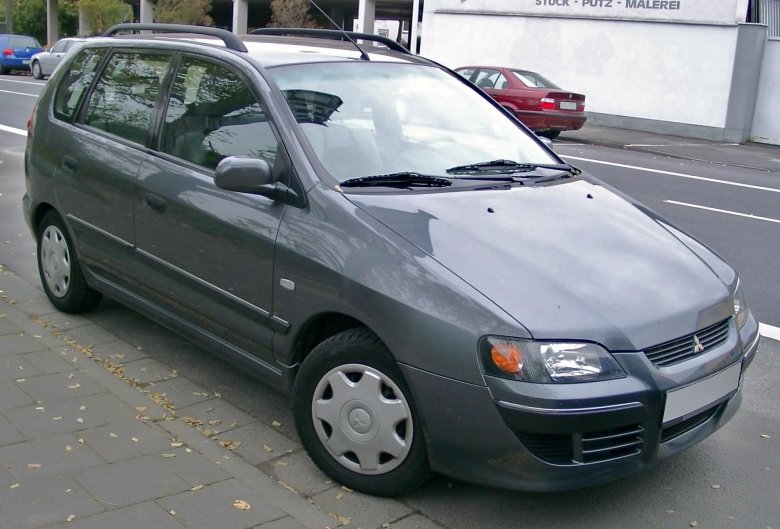 Митсубиси Space Star