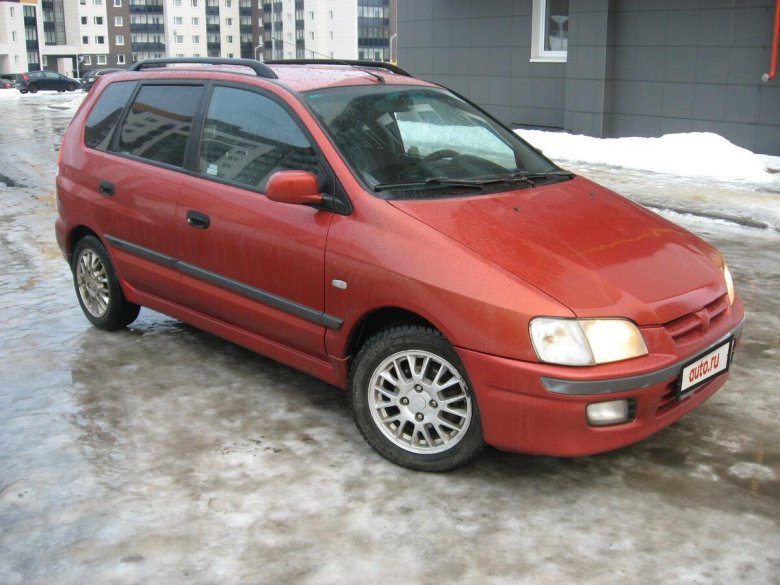 Митсубиси Спейс Стар 2000 1.3