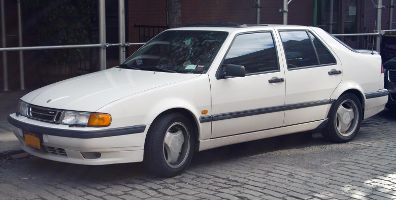 Saab 9000 седан