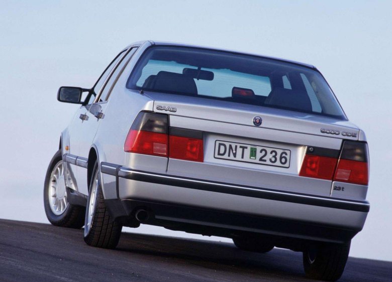 Saab 9000
