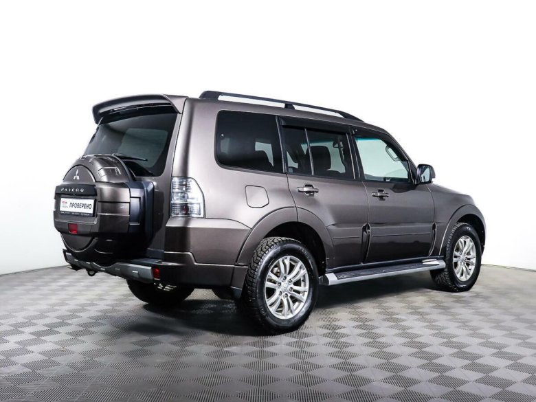 Паджеро 4 2017