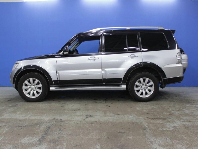 Митсубиси Паджеро r20