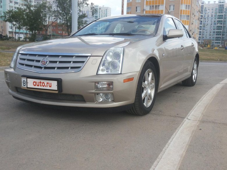 Кадиллак STS 2005