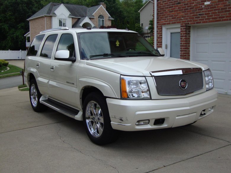 Кадиллак Эскалейд 2005