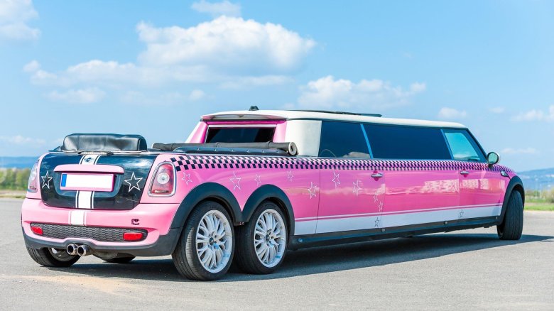 Мини Купер лимузин