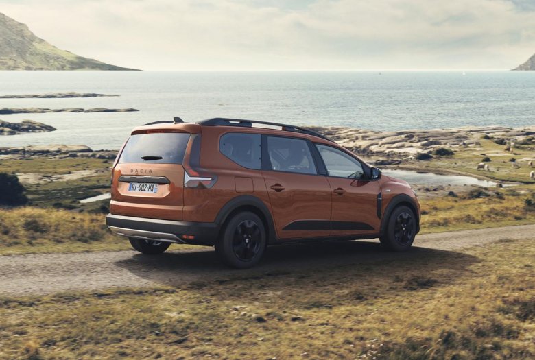 Автомобиль